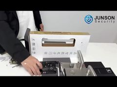 ホテルの鍵の取り付け方